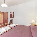 Awesome In Li Holiday home *